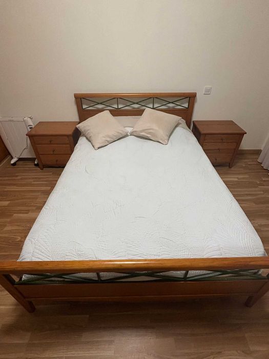 Quarto Casal completo em madeira maciça
