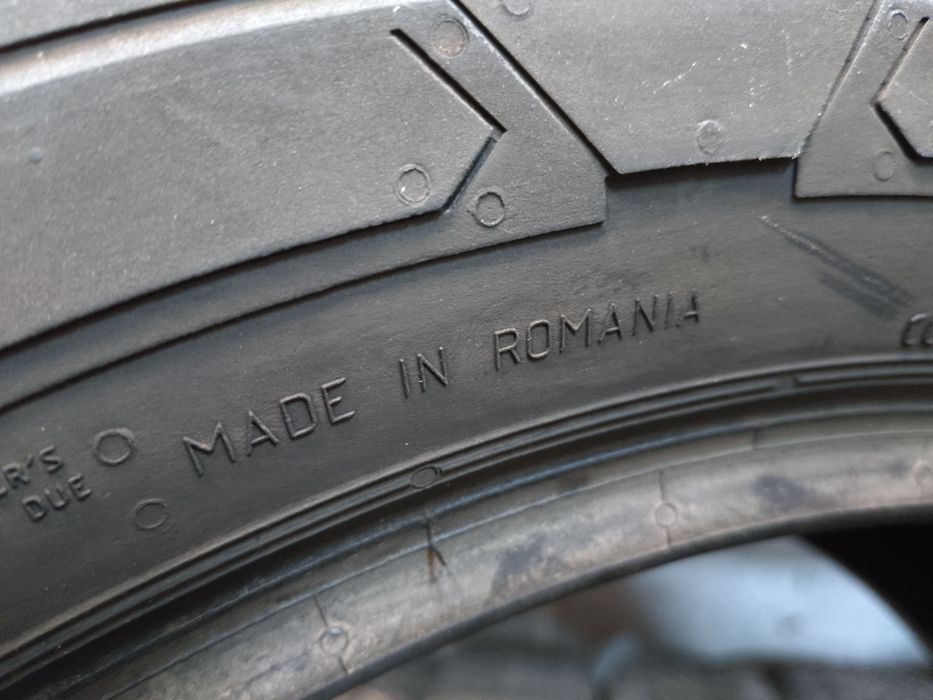 Пара зимових шин Continental VanContact Winter 195/60 R16C 2017 рік
