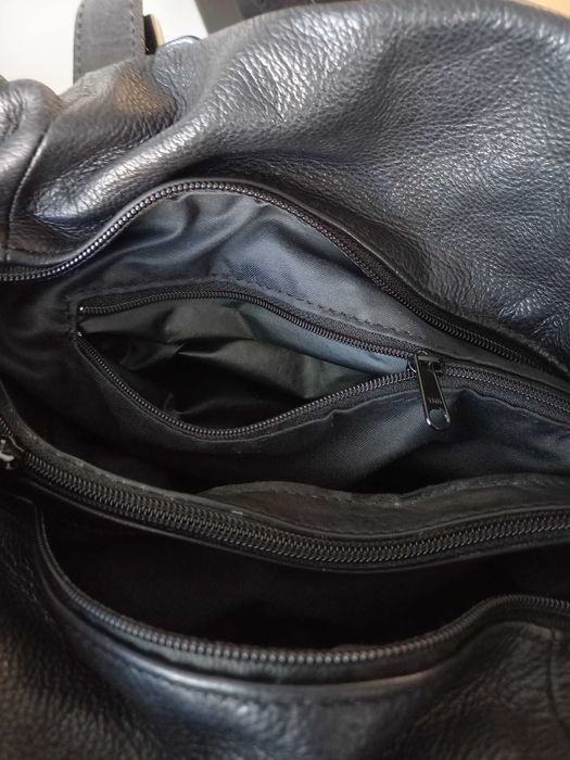 Mala em Pele genuína de excelente qualidade da marca Marta Ponti.