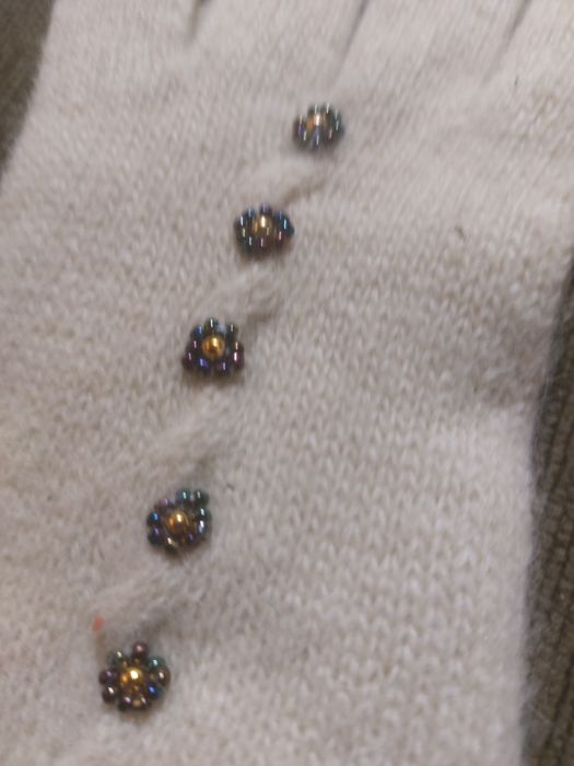 Перчатки ангорка белые