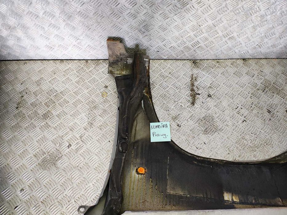 błotnik prawy nubira