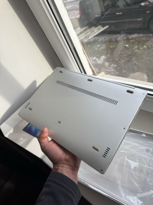 Xiaomi Mi Notebook Air 13.3 | i5 | 8GB | SSD 256+480GB | MX150