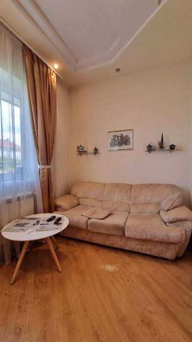 Продається стильний жилий будинок з меблями та технікою