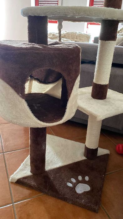 Arranhador de Gatos