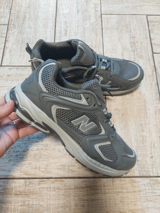 Чоловічі Кросівки  Bayota