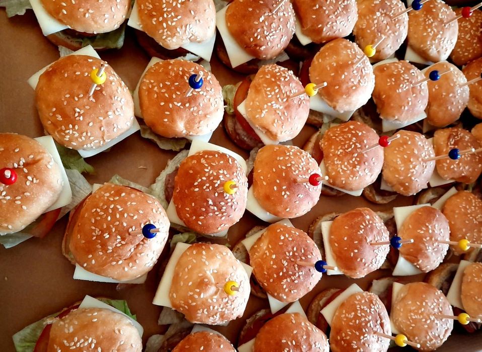 Catering na imprezy święta  i inne uroczystości