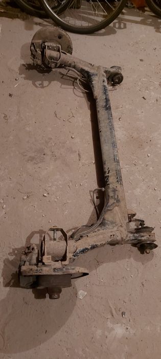 Пассат б4 б3 б5 Балка задняя моторная подрамнік