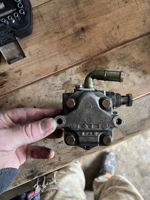 Продам гур ауді пасат т4