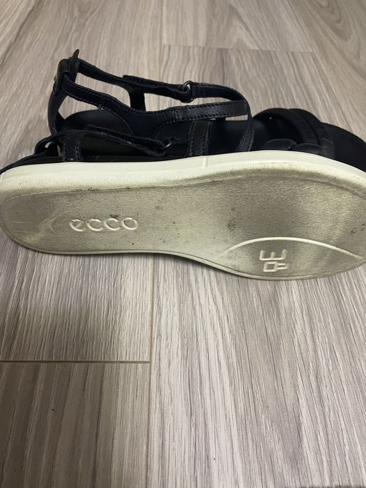 Шкіряні босоніжки сандалі ECCO Simpil оригінал р. 38 (у гарному стані)