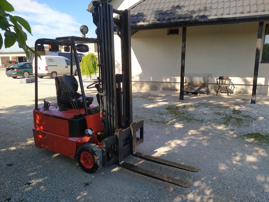 Wózek widłowy Linde E-15 Triplex