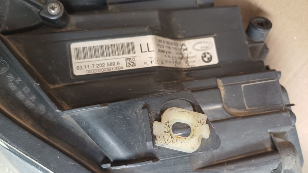 Lampa przednia lewa xenon bmw 3 E90 E91