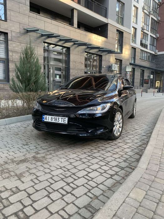 Продам Chrysler 200S