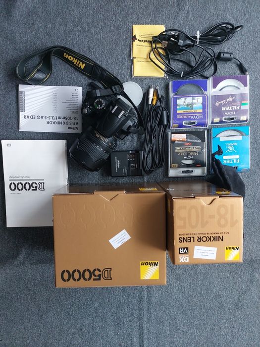 Nikon D5000 plus obiektyw Nikkor 18-105 ,zestaw
