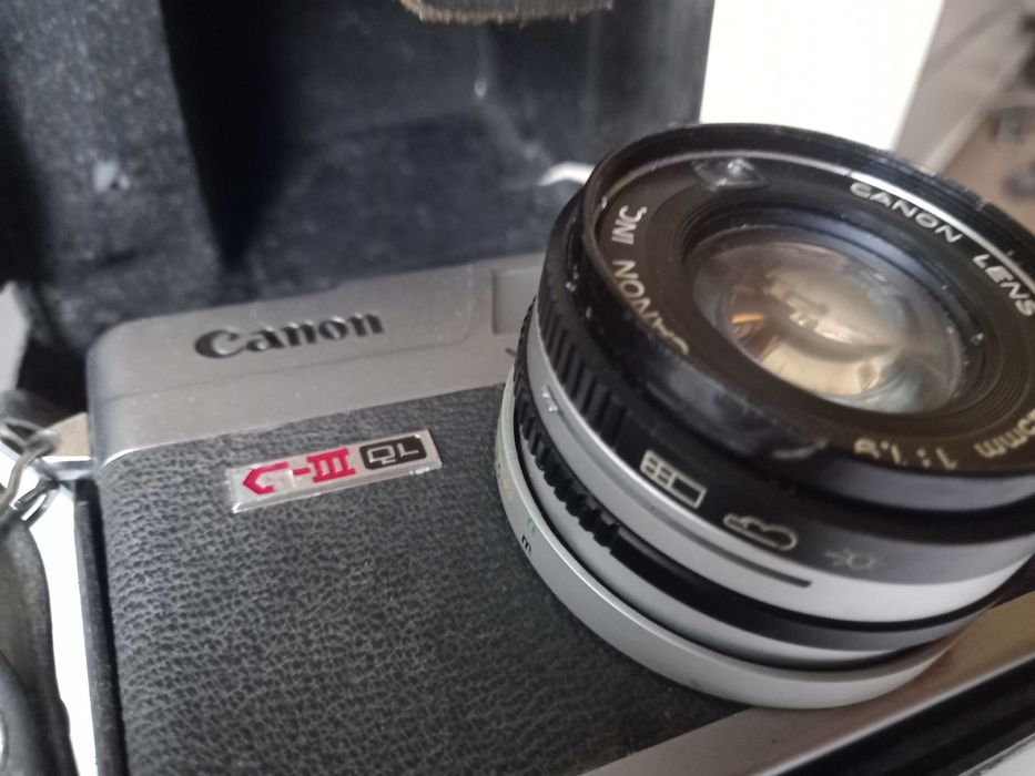 Máquina Fotográfica Analógica: Canon Canonet QL19 G-III