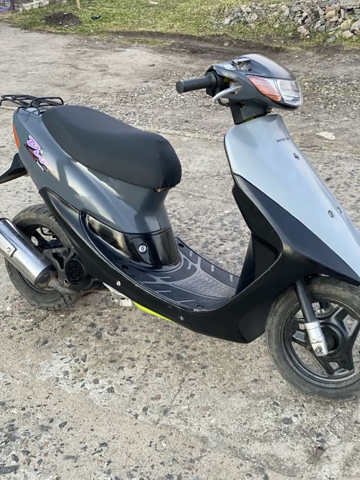 Продам мопед Honda Dio af-35