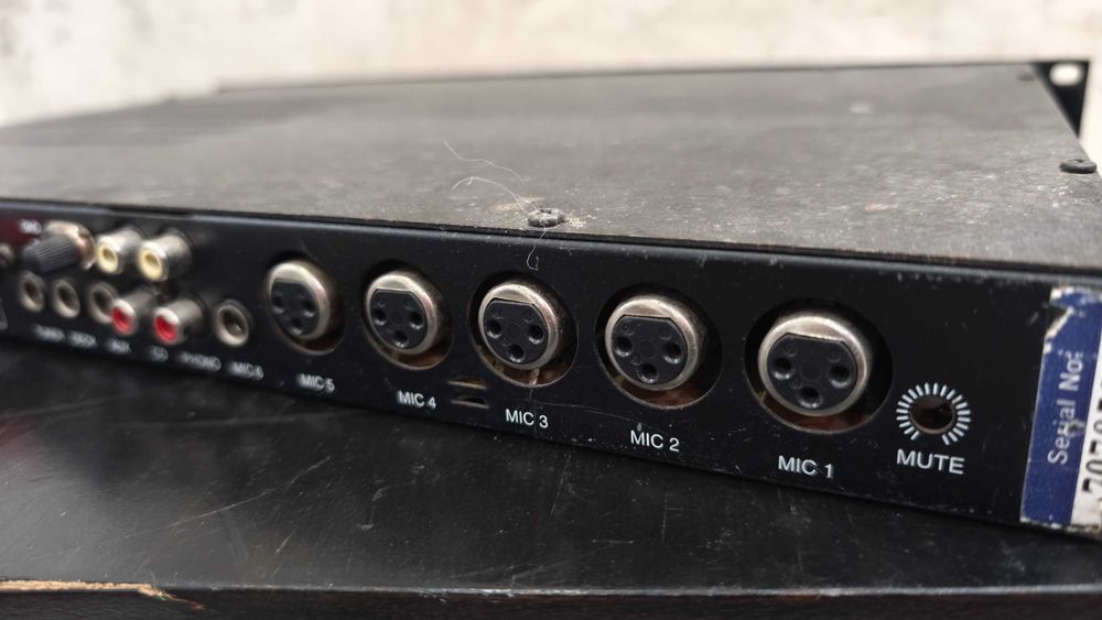 Mesa de mistura InterM PP-9113