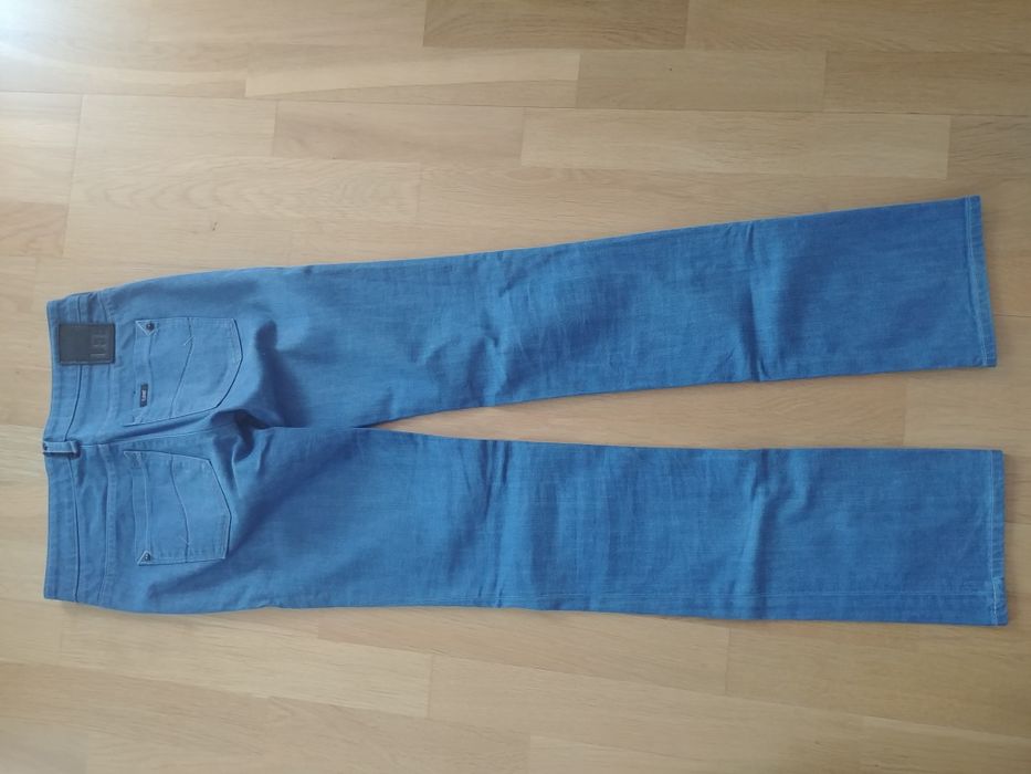 Spodnie LEE, bluzka i sweter