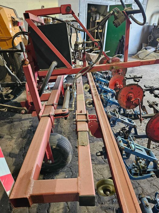 Opielacz, spulchniacz redlin, hydraulika, 4 rzędowy, 3 m