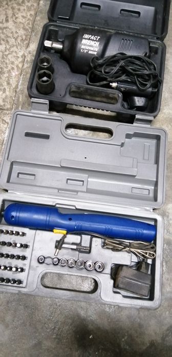 Vários materiais /ferramentas425698680331970561