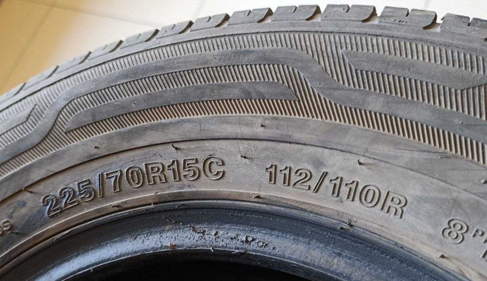 Комплект шин б/у 225/70R15C 112/110R Winrun R350
