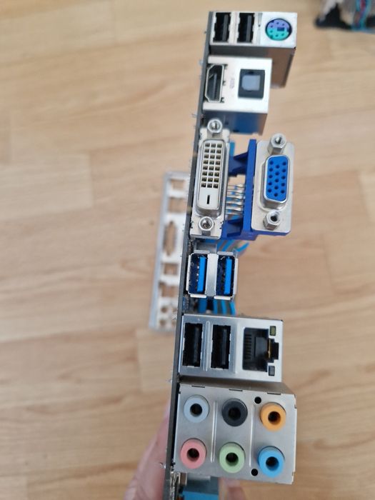 Intel i5-2500K 3.3-3.7ghz/охлад/Asus pro Бистрий комплект для ПК