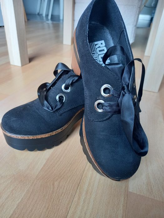 Botins rock away