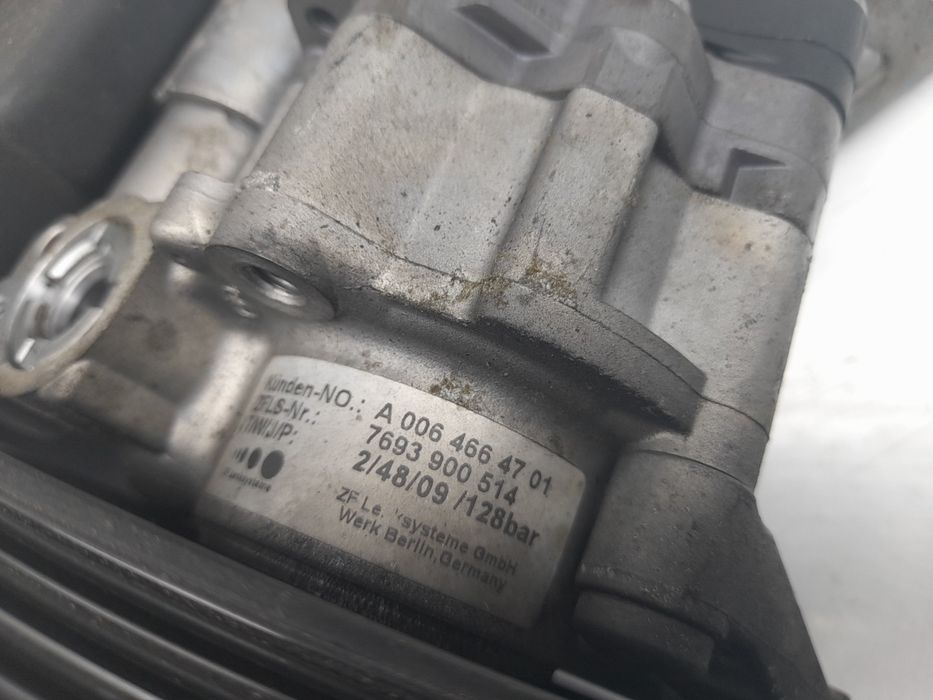 Bomba de direção MERCEDES-BENZ Classe E (W212)
