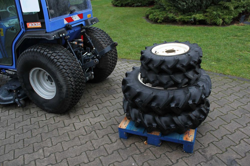 Iseki 4330 4x4 diesel Plug do sniegu TRAKTOREK Kosiarka