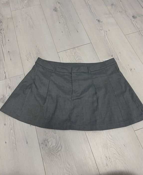Nowa szara rozkloszowana spódnica mini H&M