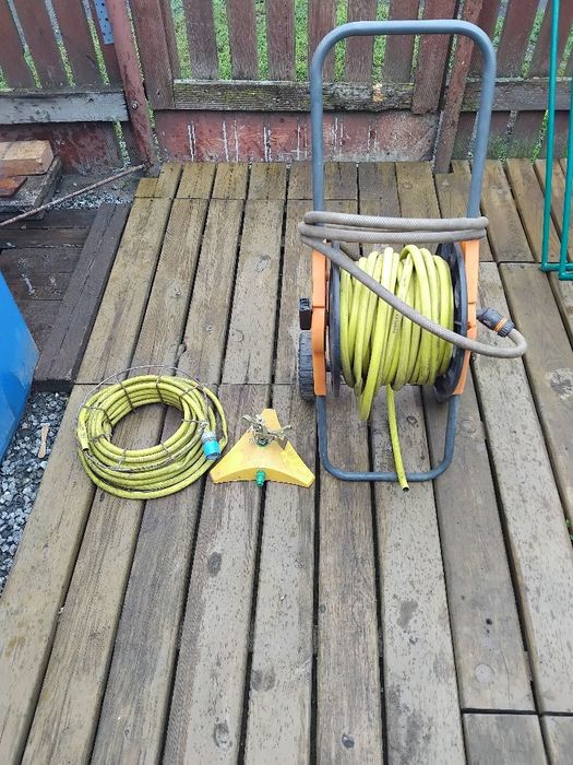 Wąż ogrodowy na Bębnie