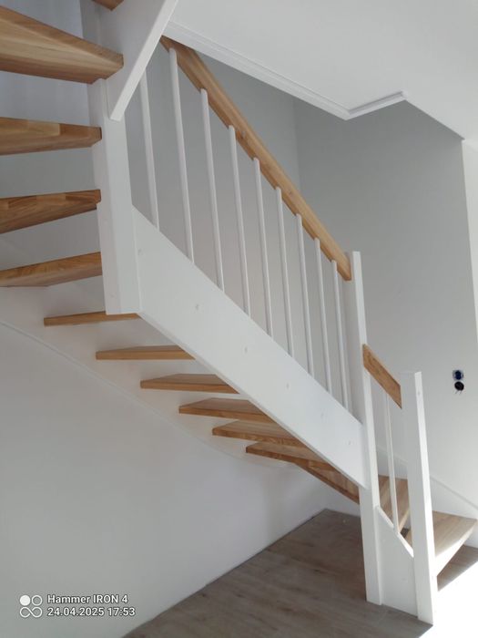 Schody drewniane na wymiar producent holztreppen