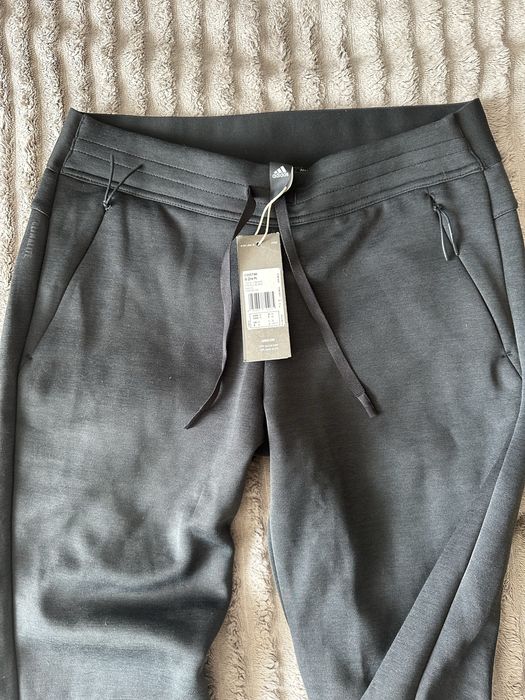 Жіночі спортивні штани Adidas p.M