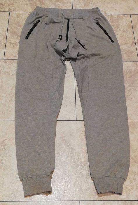 Spodnie dresowe JOGGERY  roz. M /około 168