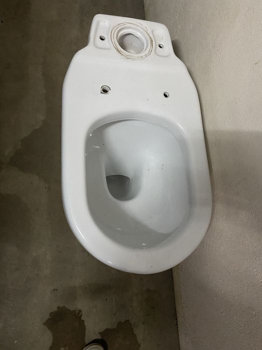 Sanita Roca usada sem tanque