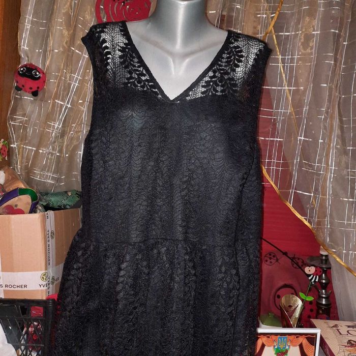 платье ажурное 24 3XL 54  черное типа гипюр нарядное бренд- lovedrobe
