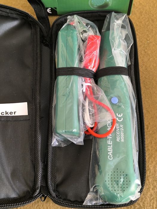 Rastreador de cabos multifunções