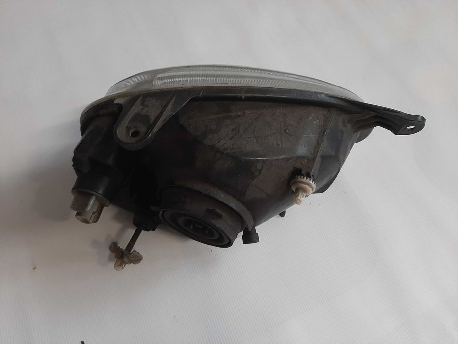 lampa przód przednia lewa chatnet barooder