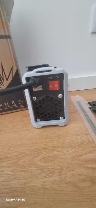 Máquina de Soldar 220v Inverter MMA 300A Turbo NOVA ventilada sensor