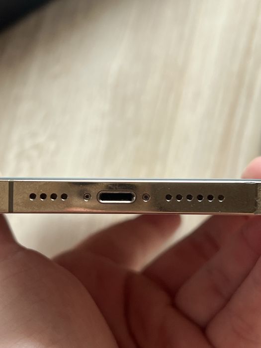 iPhone 12 pro max złoty 128gb