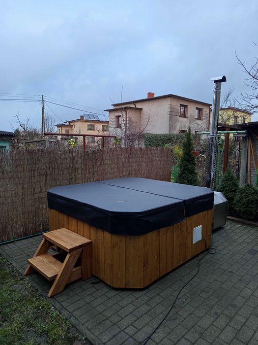 Balia basen jacuzzi gorąca beczka basen hydromasaż pokrywa schodki