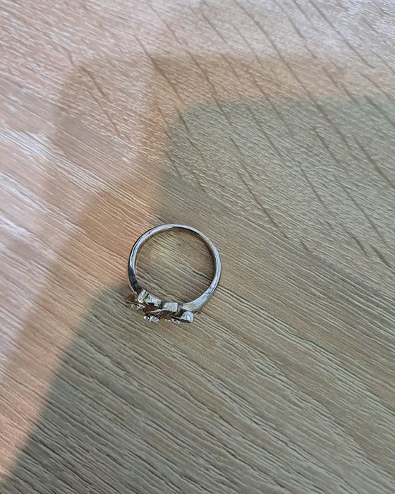 Vintage pierścionek z cyrkoniami 19 mm