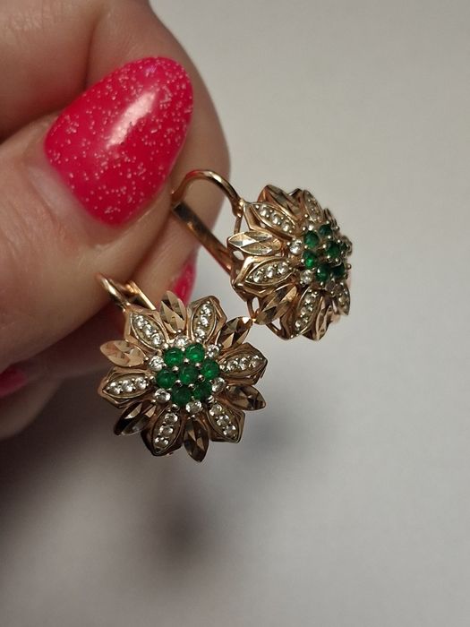 Золотые сережки малинки с фианитами