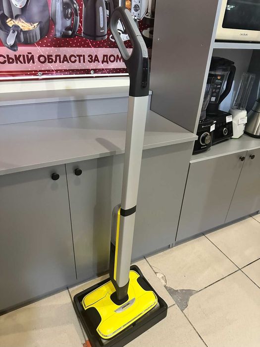 Миючий акумуляторний пилосос Karcher FC 7 Б\У ВЖИВАНИЙ