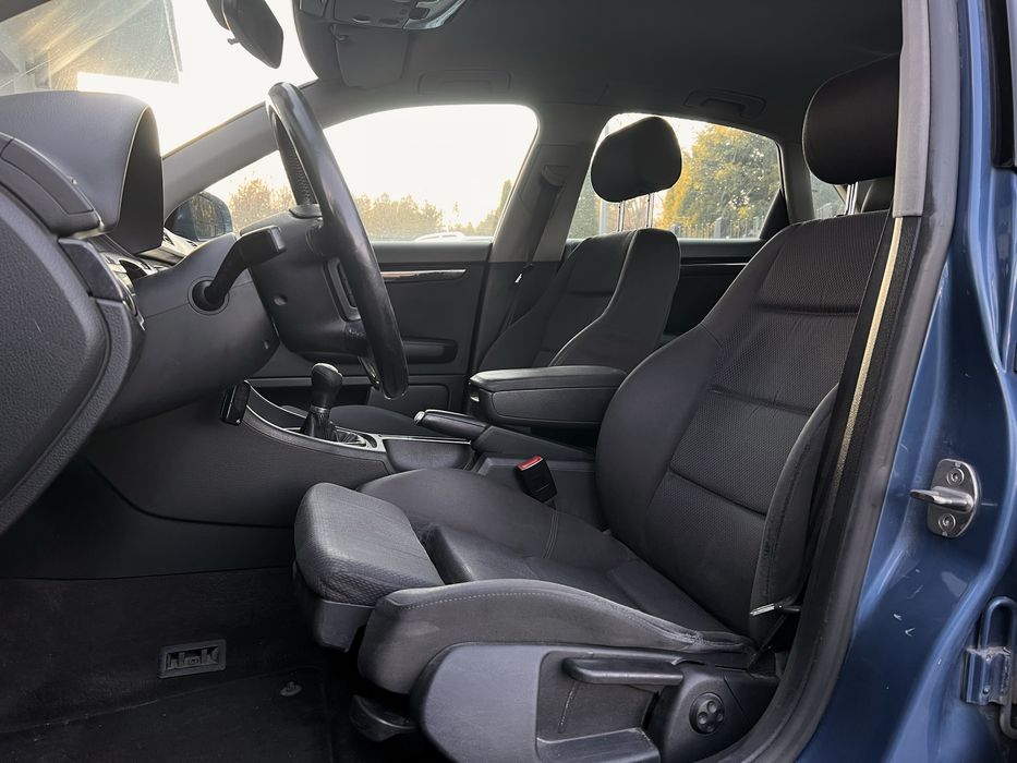 Audi A4 1.9TDI AWX 130km klimatyzacja, multifunkcja, kubełki, komputer