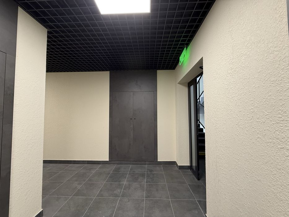 Продаж квартири в житловому комплексі бізнес класу