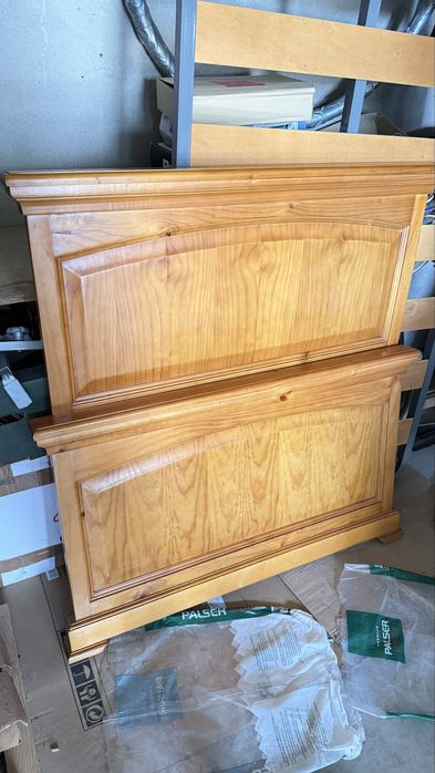 Cama Individual (inc. Estrado) + Cochão + Cabeceira