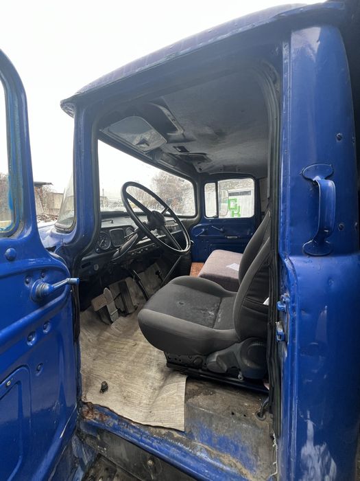 Зил 130 самосвал  V8