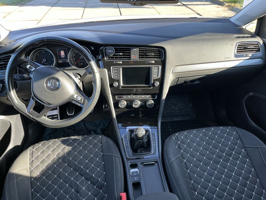 Volkswagen Golf 7 Variant 2016 • Allstar • 1.6 TDI • Механіка