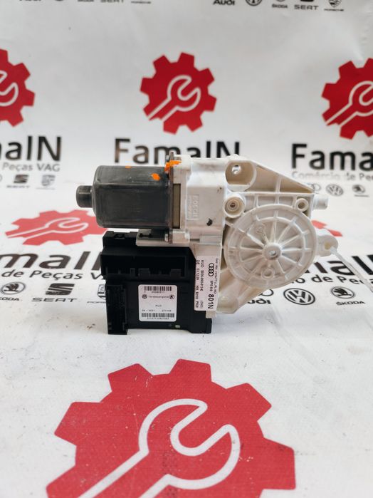 Motor Elevador de Vidro Frente Esquerdo - 8P0959801N - AUDI A3 (8P1)