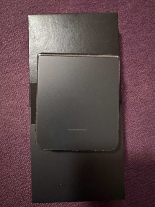 Telemóvel Samsung Z Flip 4